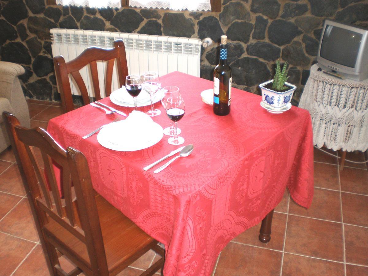 Hostal Restaurante Alto Rey Arroyo de las Fraguas Exterior photo